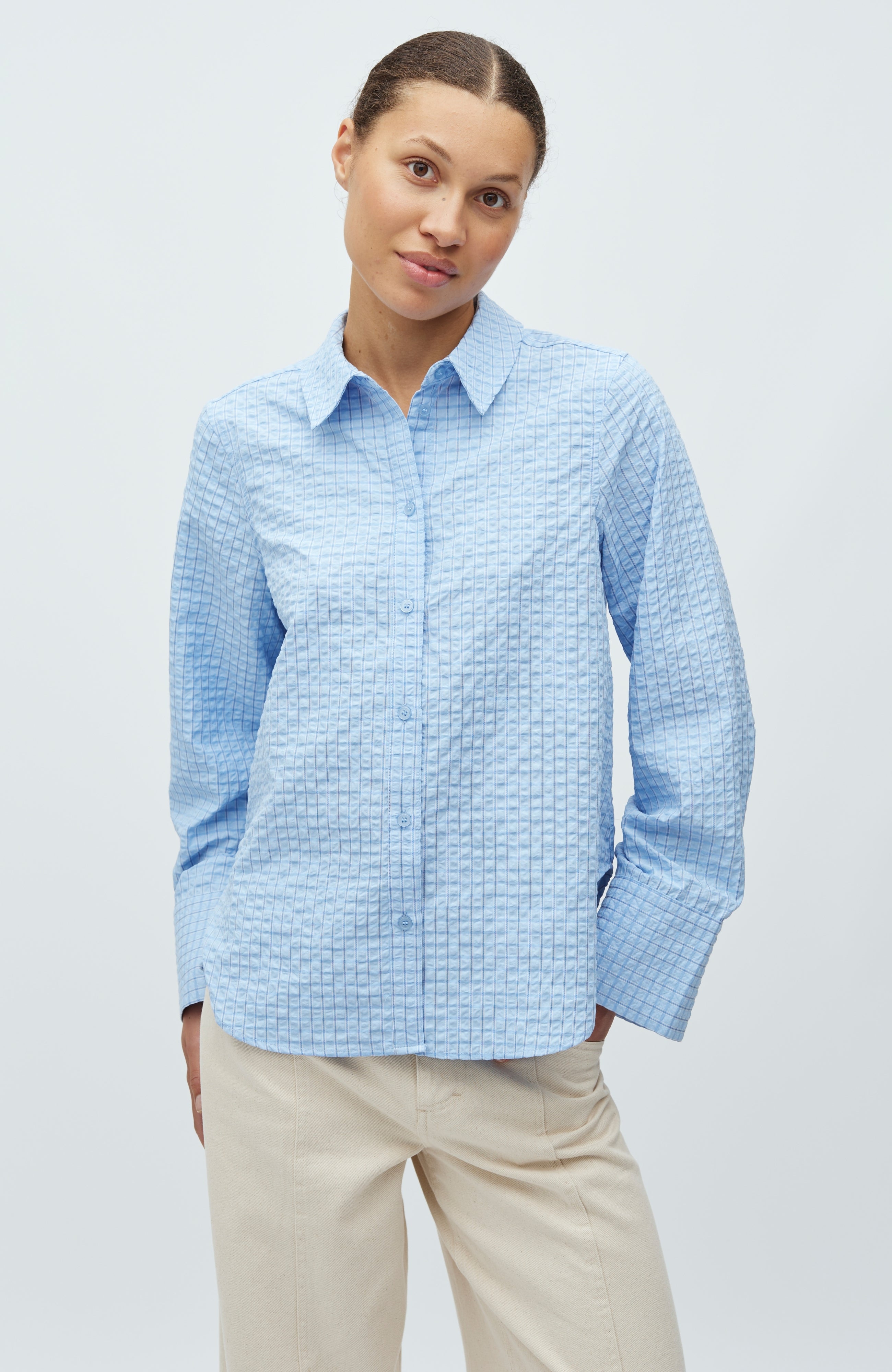Phoebe-M_Light Blue Kiwa Check_Model_0