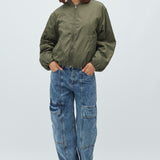 Michi-M_Dusty Olive_Model_0