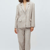 Howla-M_Beige Check_Model_0