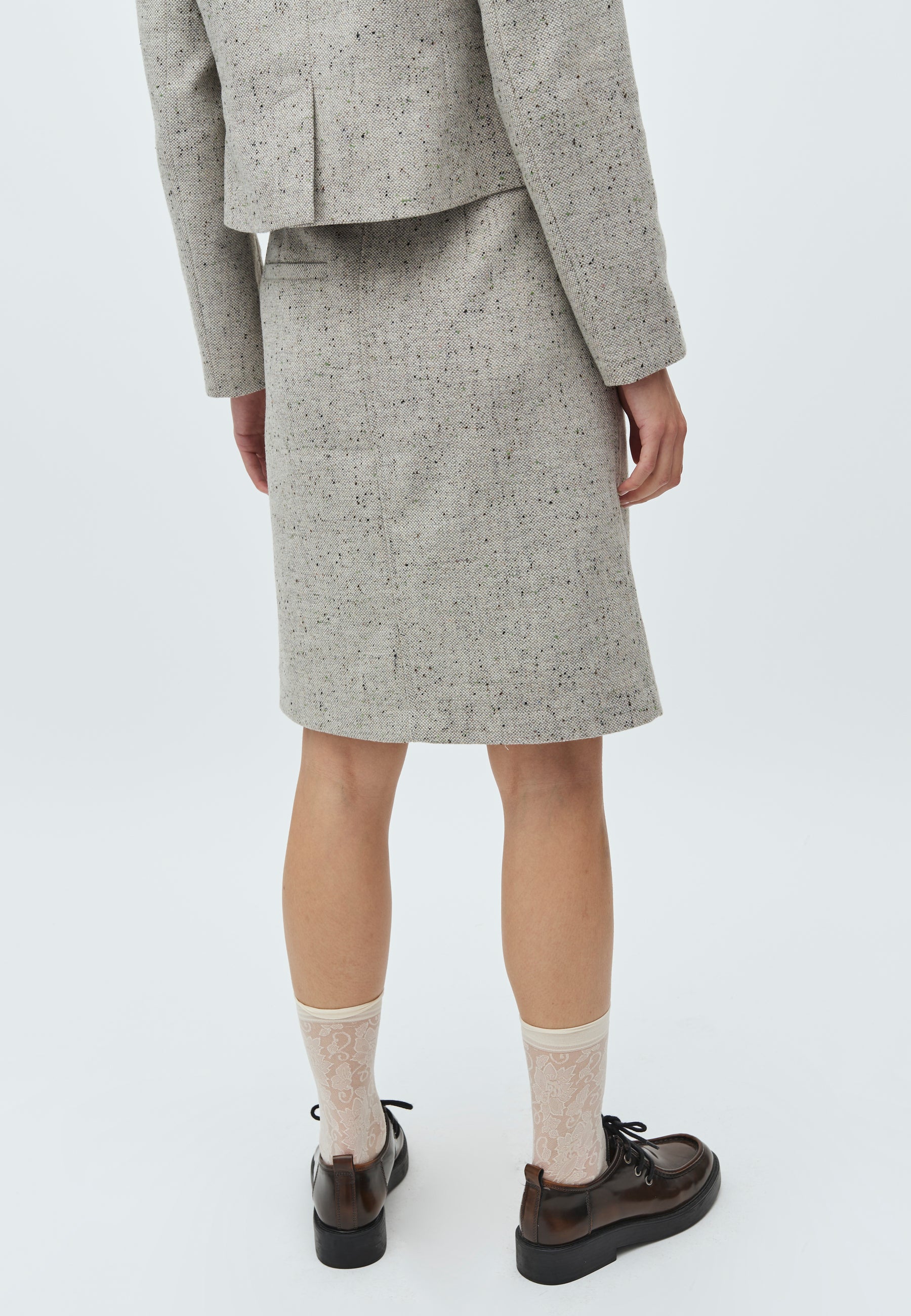 Allin-M_Sparkle Grain_Model_1