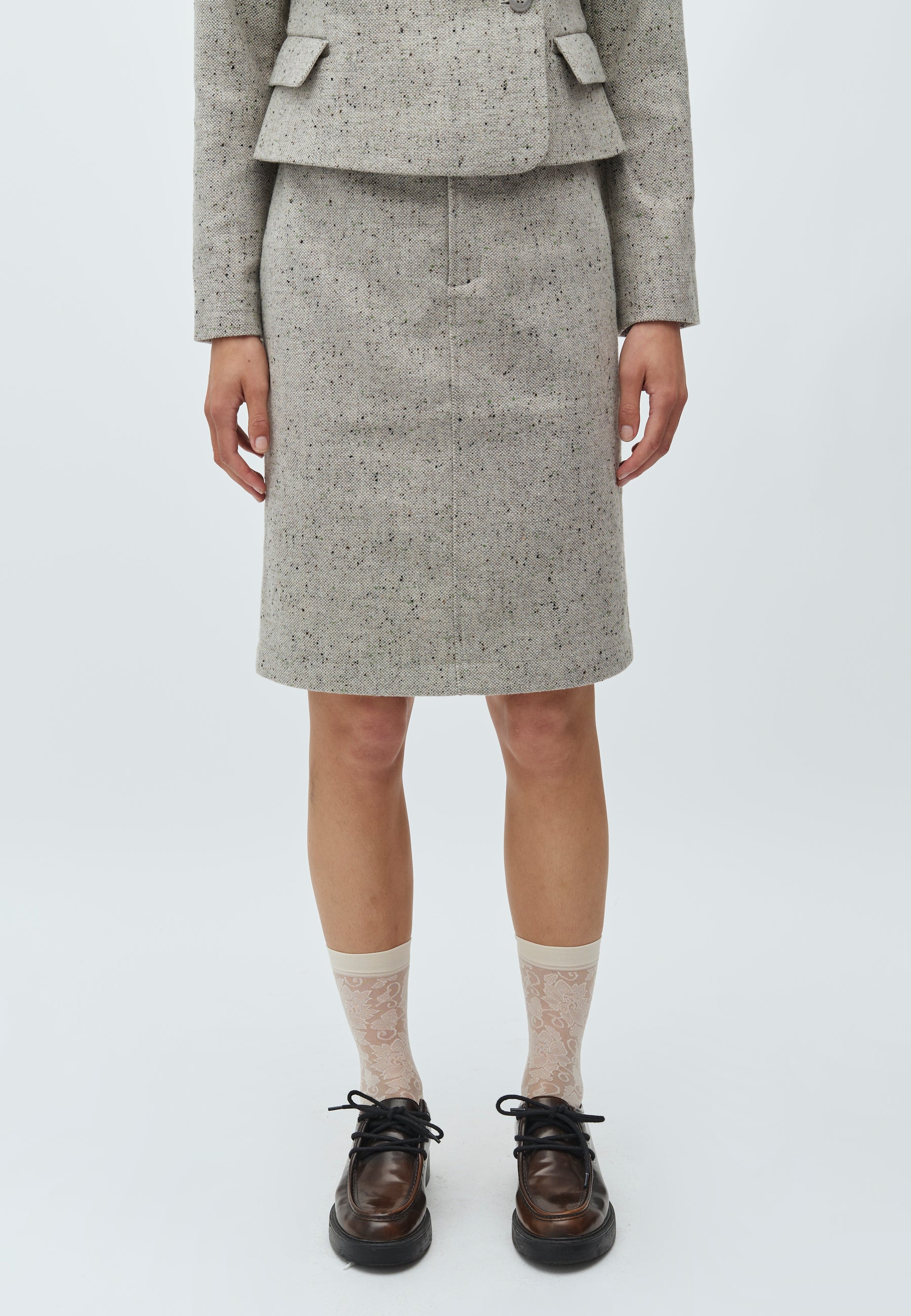 Allin-M_Sparkle Grain_Model_2