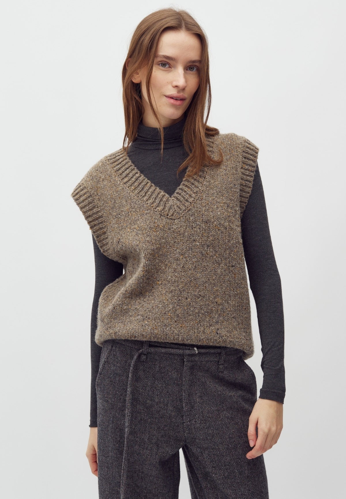 Allia-M_Dusty Sprinkle_Model_0