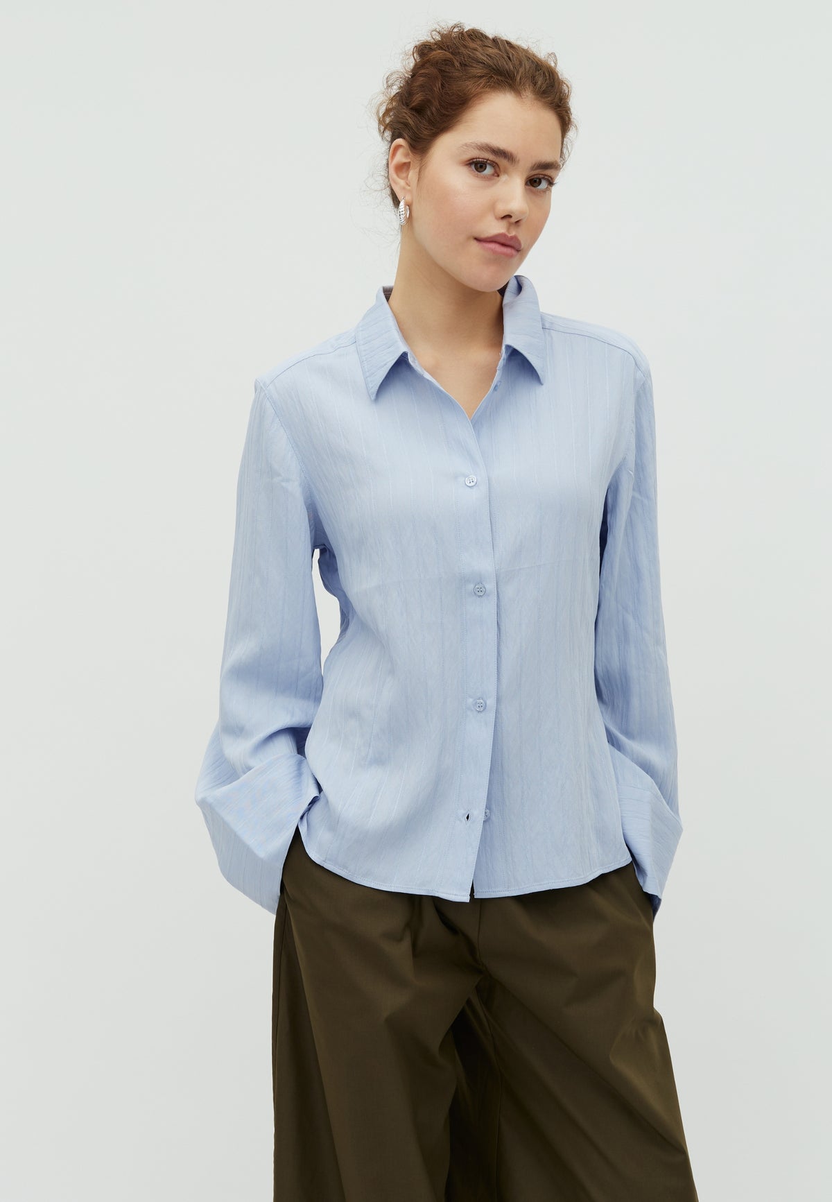 Kalanna L-M_Blue Heron_Model_0