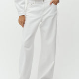 Cadian-M_White_Model_1