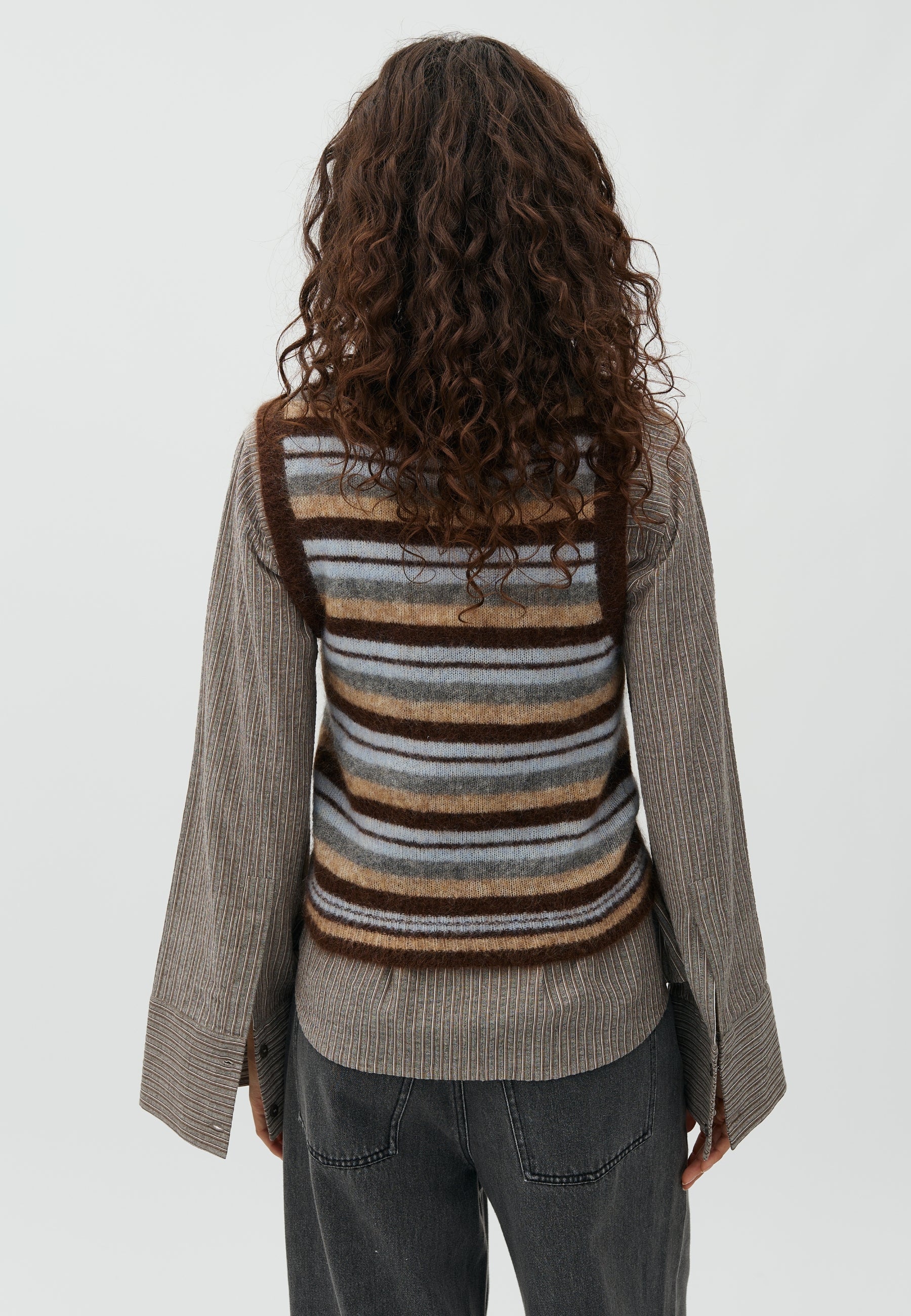 Flavin-M_Friday Mutli Stripe Brown_Model_2