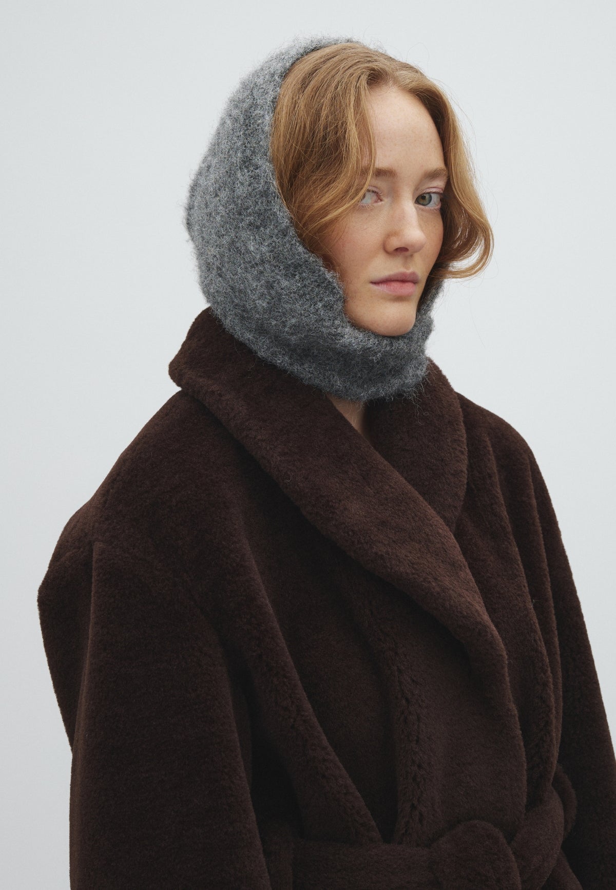 Wrappi-M_Medium Grey Melange_Model_1