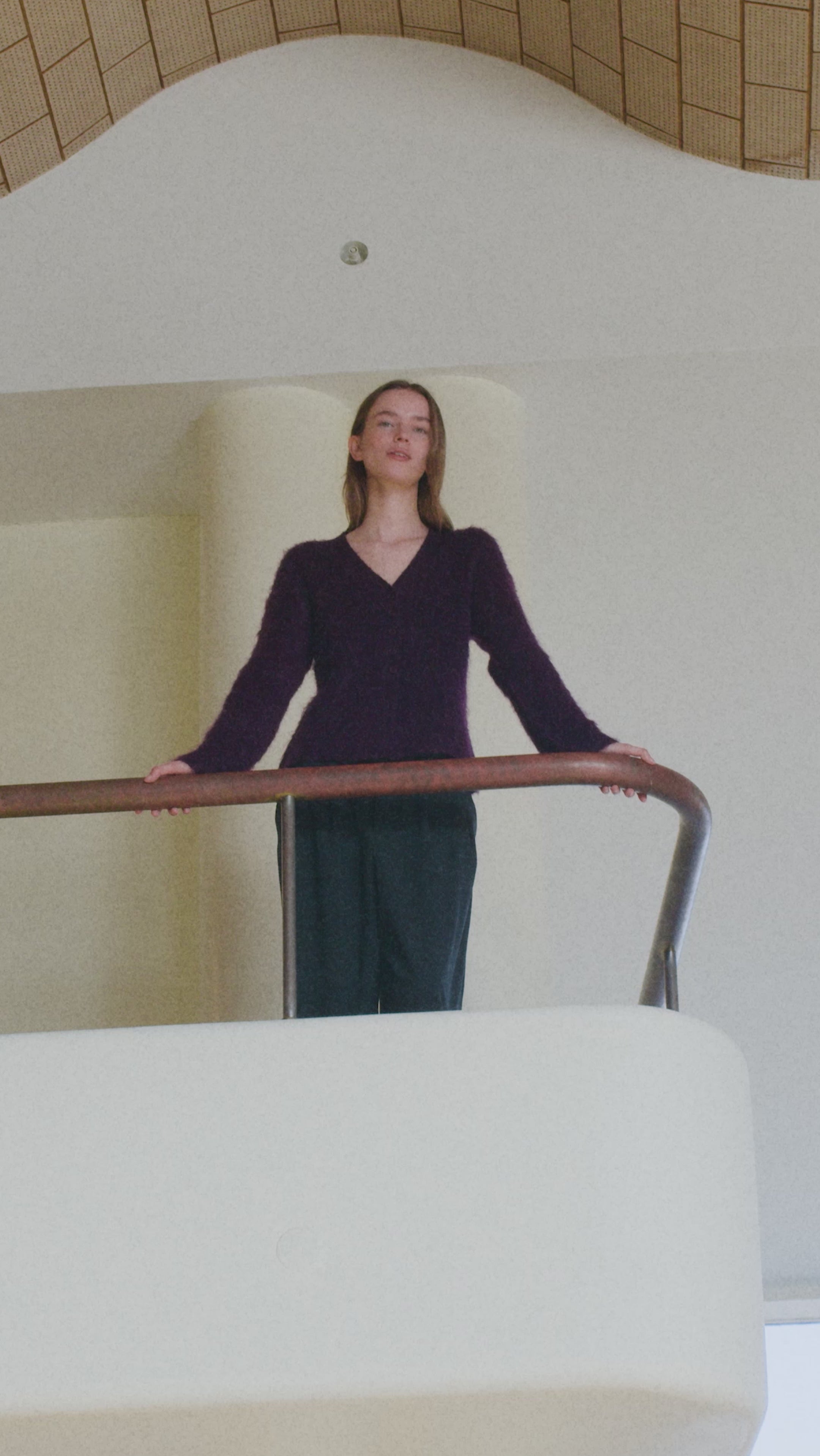 Conni-M_Blackberry Wine_Video_1