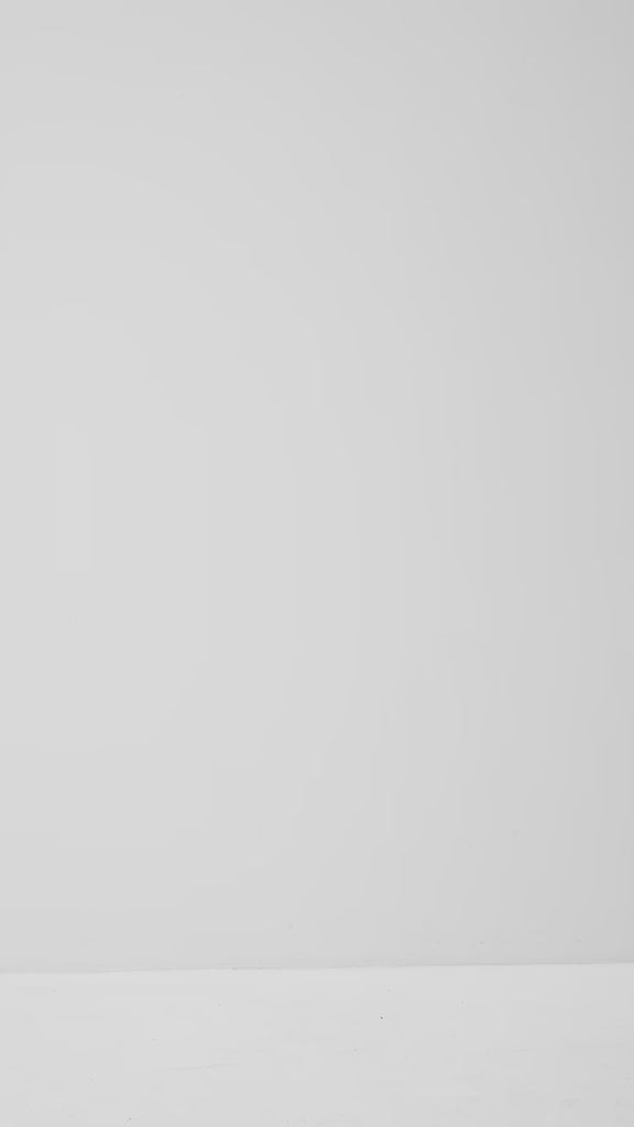 Maiianne-M_Black_Video_0