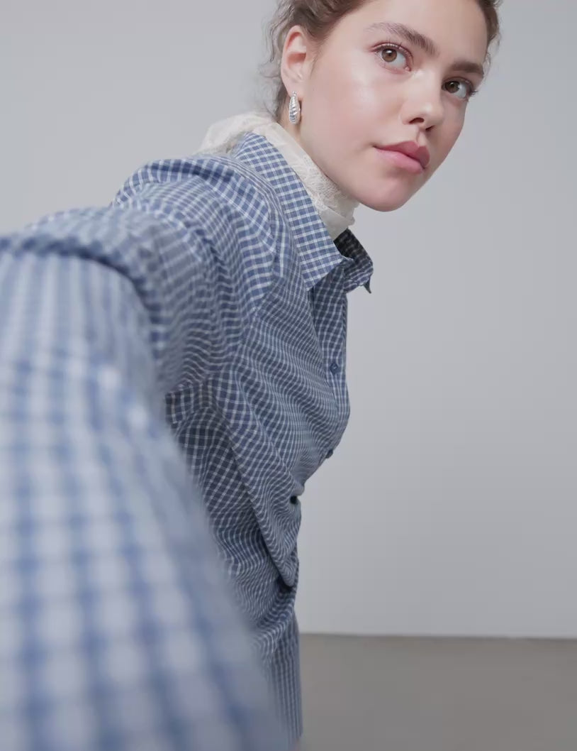 Loutro-M_Navy Blue Check_Video_0