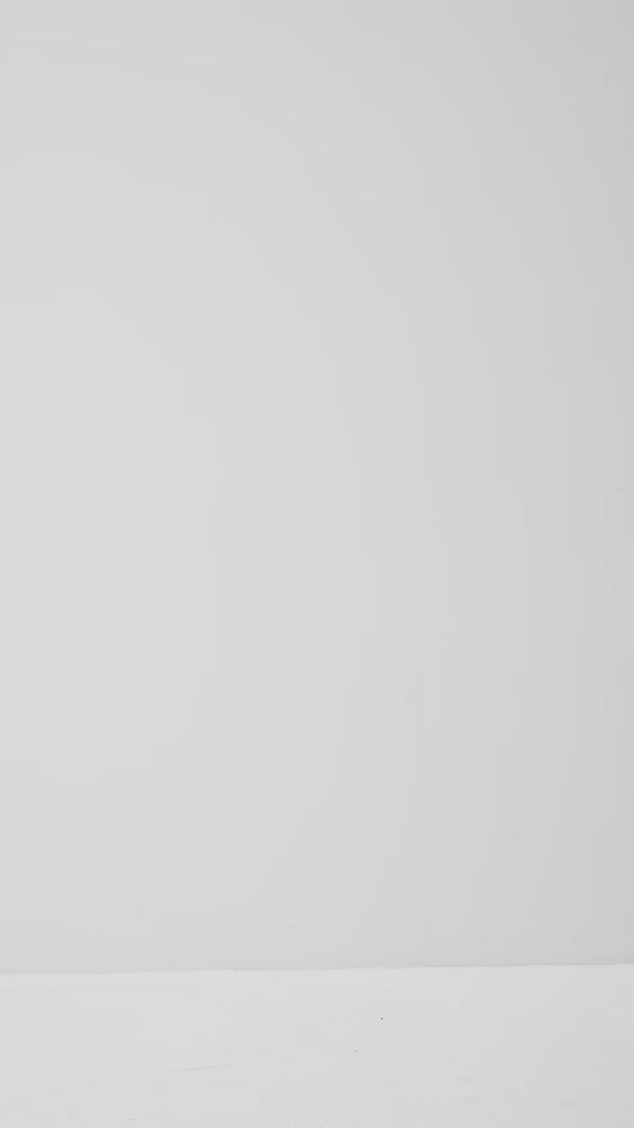 Maiianne-M_Black_Video_