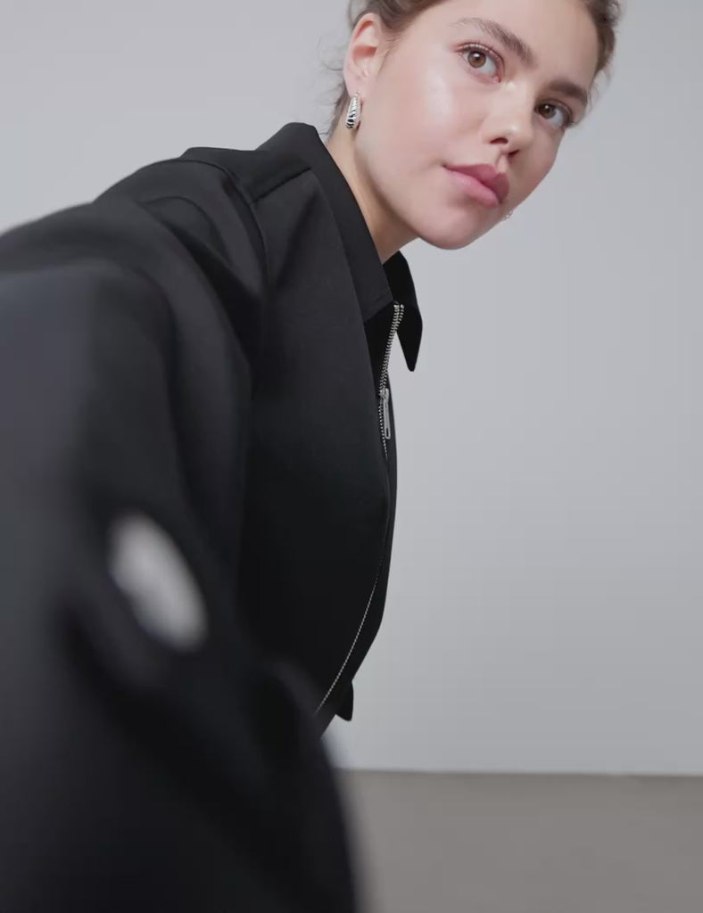 Dario-M_Black_Video_0