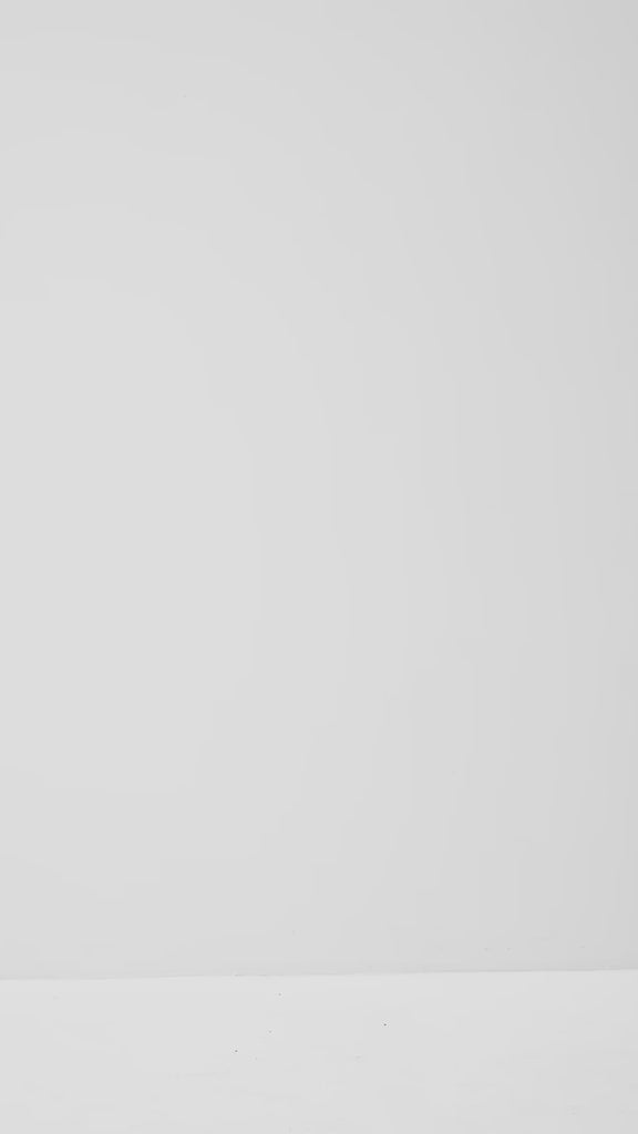 Maiianne-M_Black_Video_