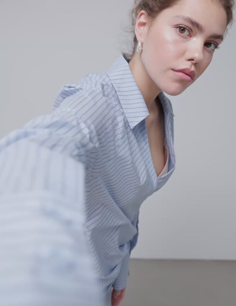 Gerri-M_Blue Navy Stripe_Video_0