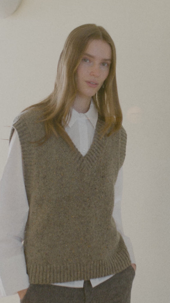 Allia-M_Dusty Sprinkle_Video_1