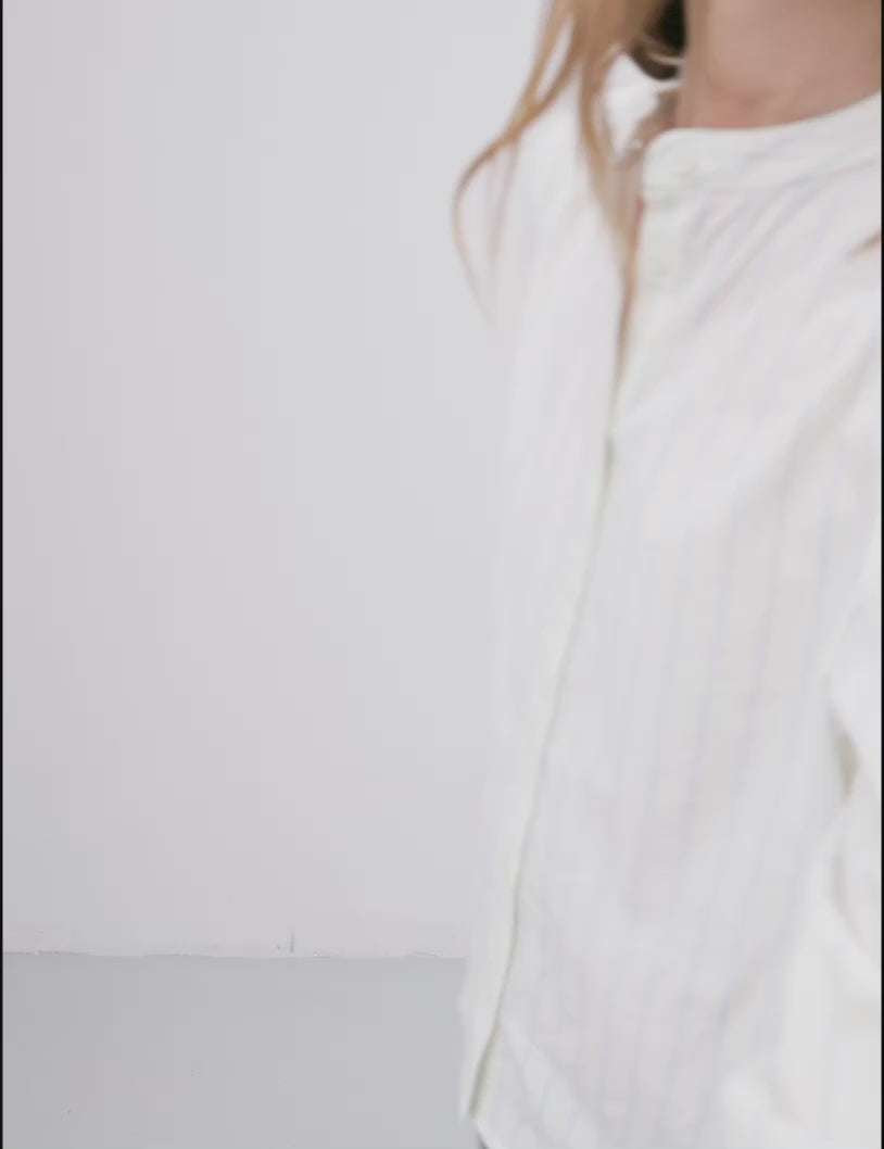 Mathily-M_Maliva Placid Blue Stripe_Video_0