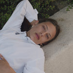 Kiala-M_White_Video_0